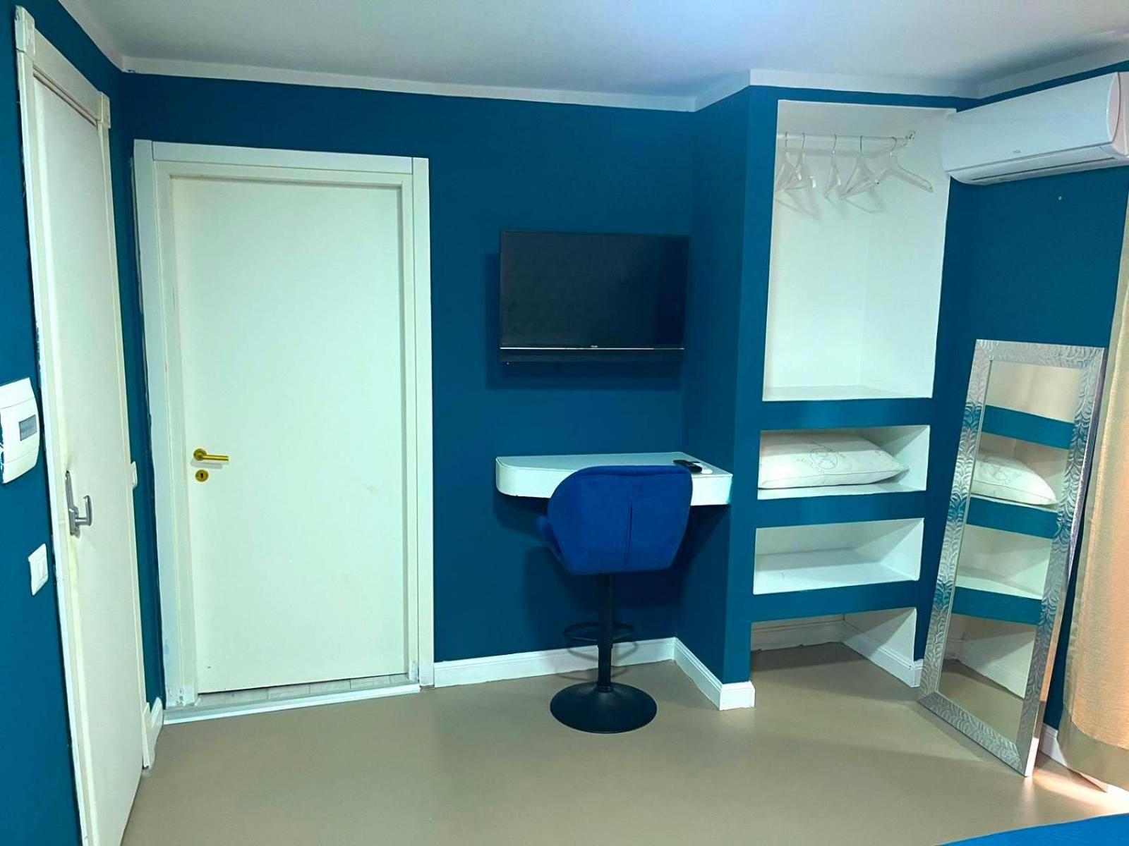 Bed And Breakfast Napoli Centro Storico Екстериор снимка
